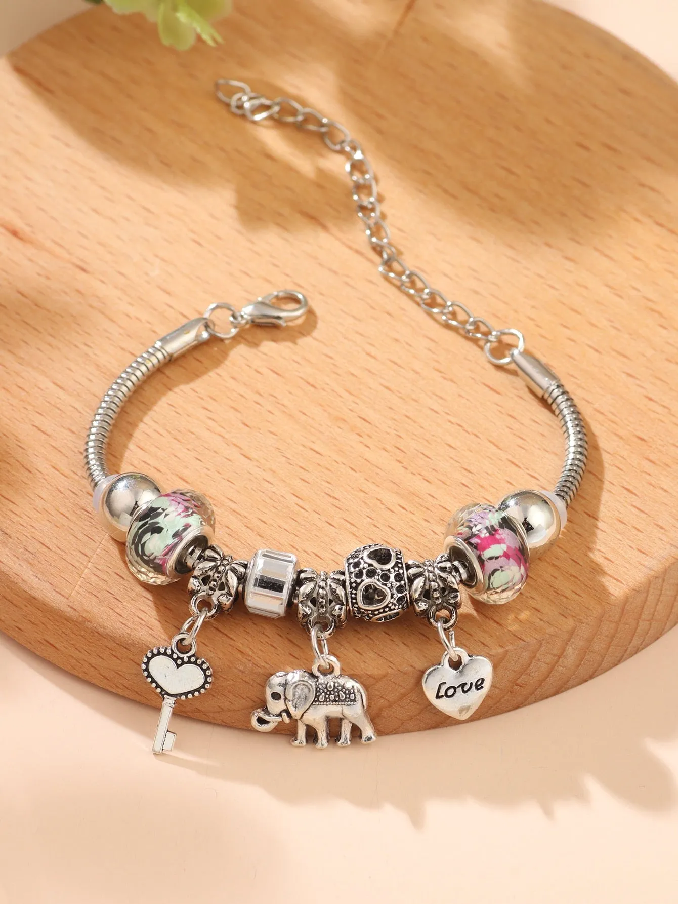 1pc Fashion Zinc Alloy Elephant & Heart Charm Bead Decor Bracelet For Women For Gift