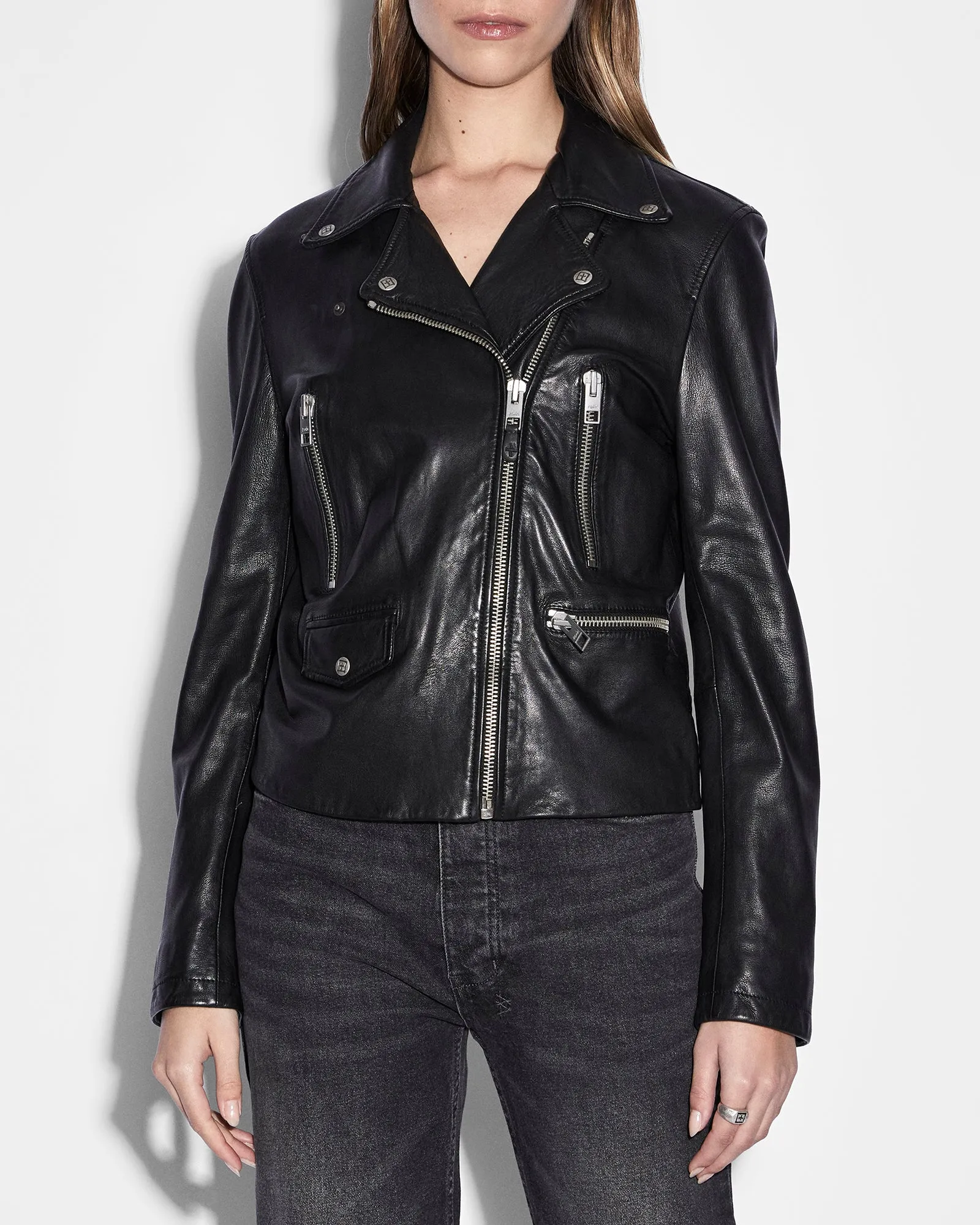 AMPLIFY LEATHER JACKET BLACK