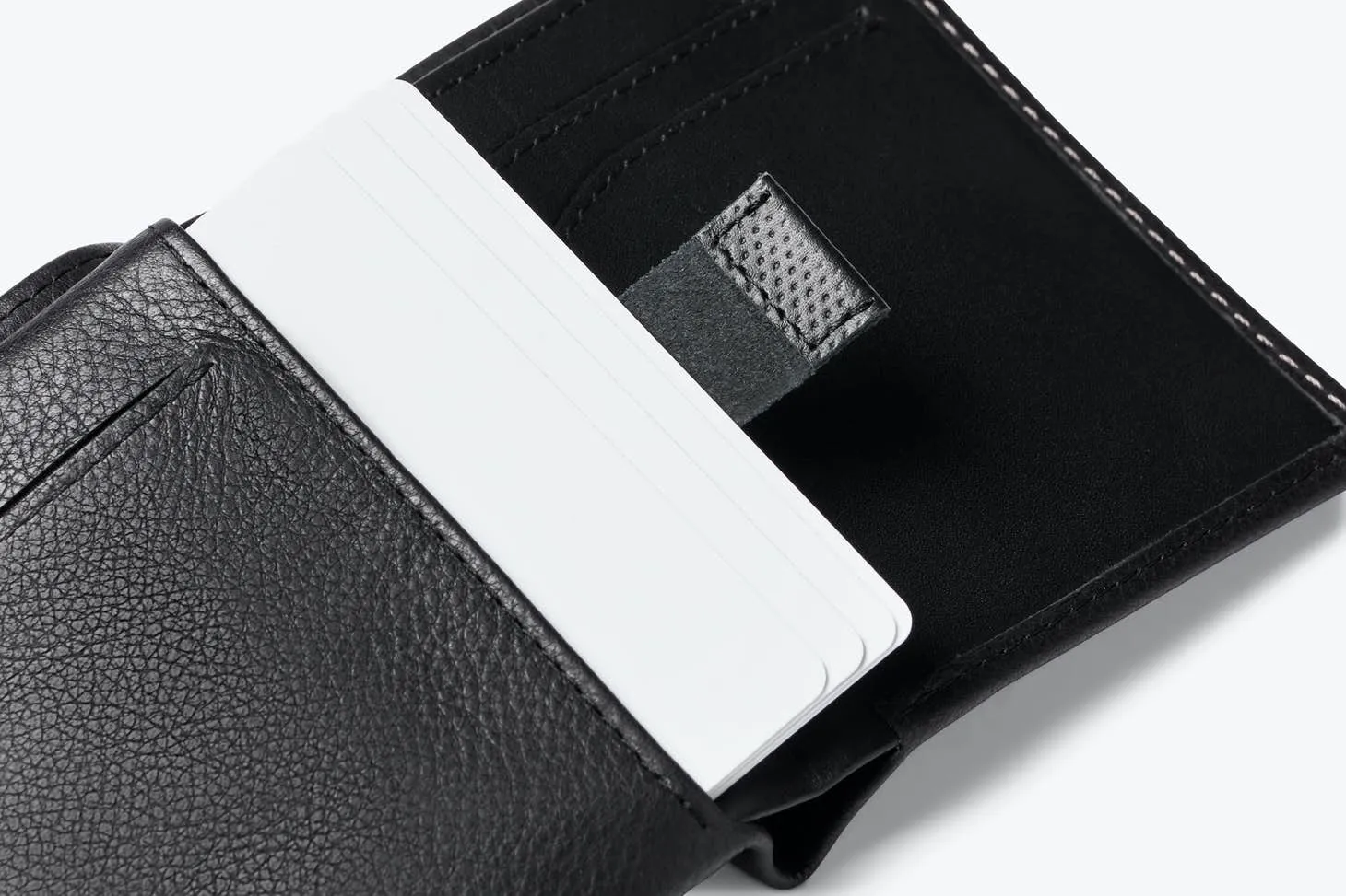 Bellroy Note Sleeve | Obsidian