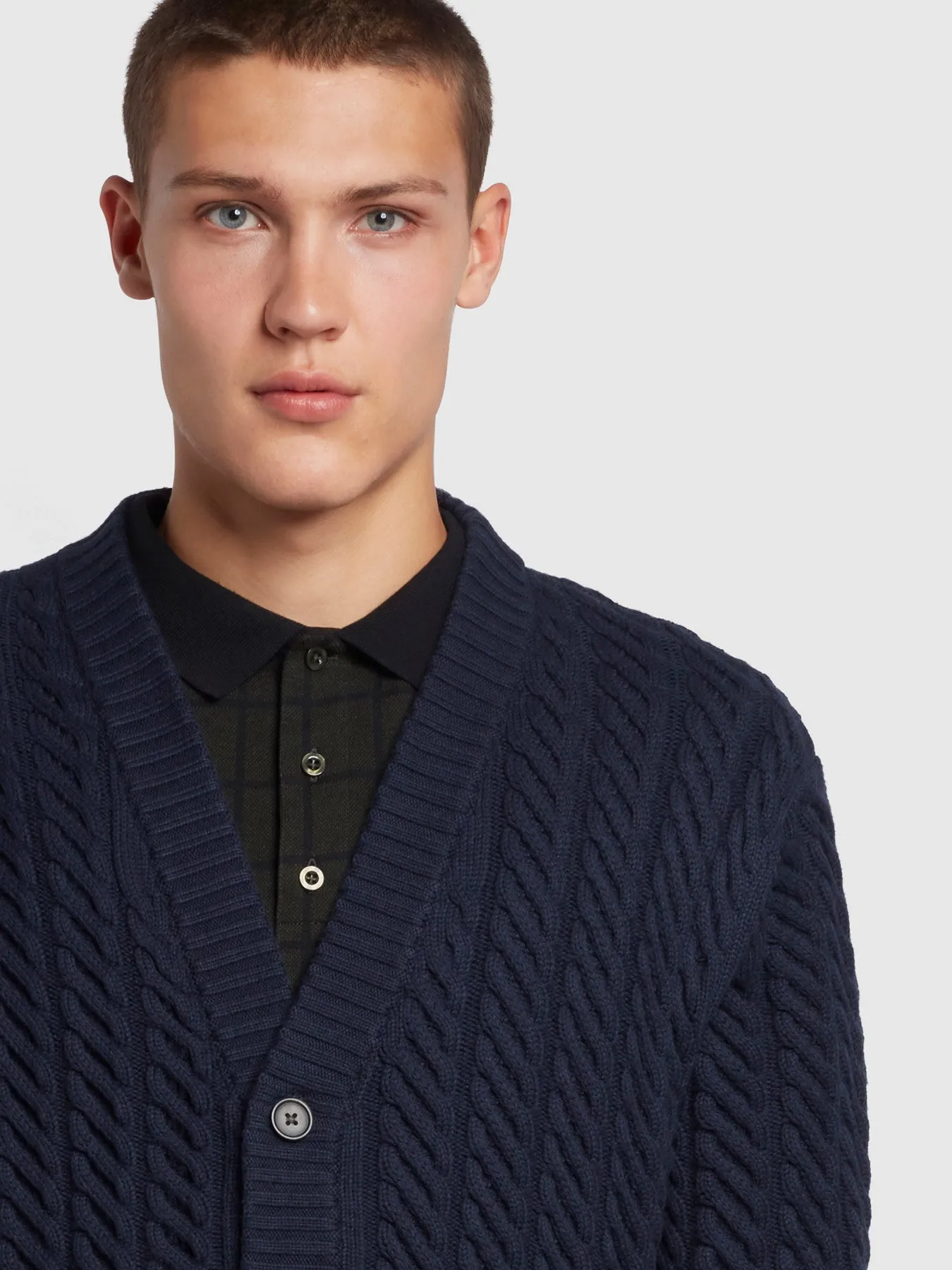 Gabriel Regular Fit V Neck Cardigan In True Navy