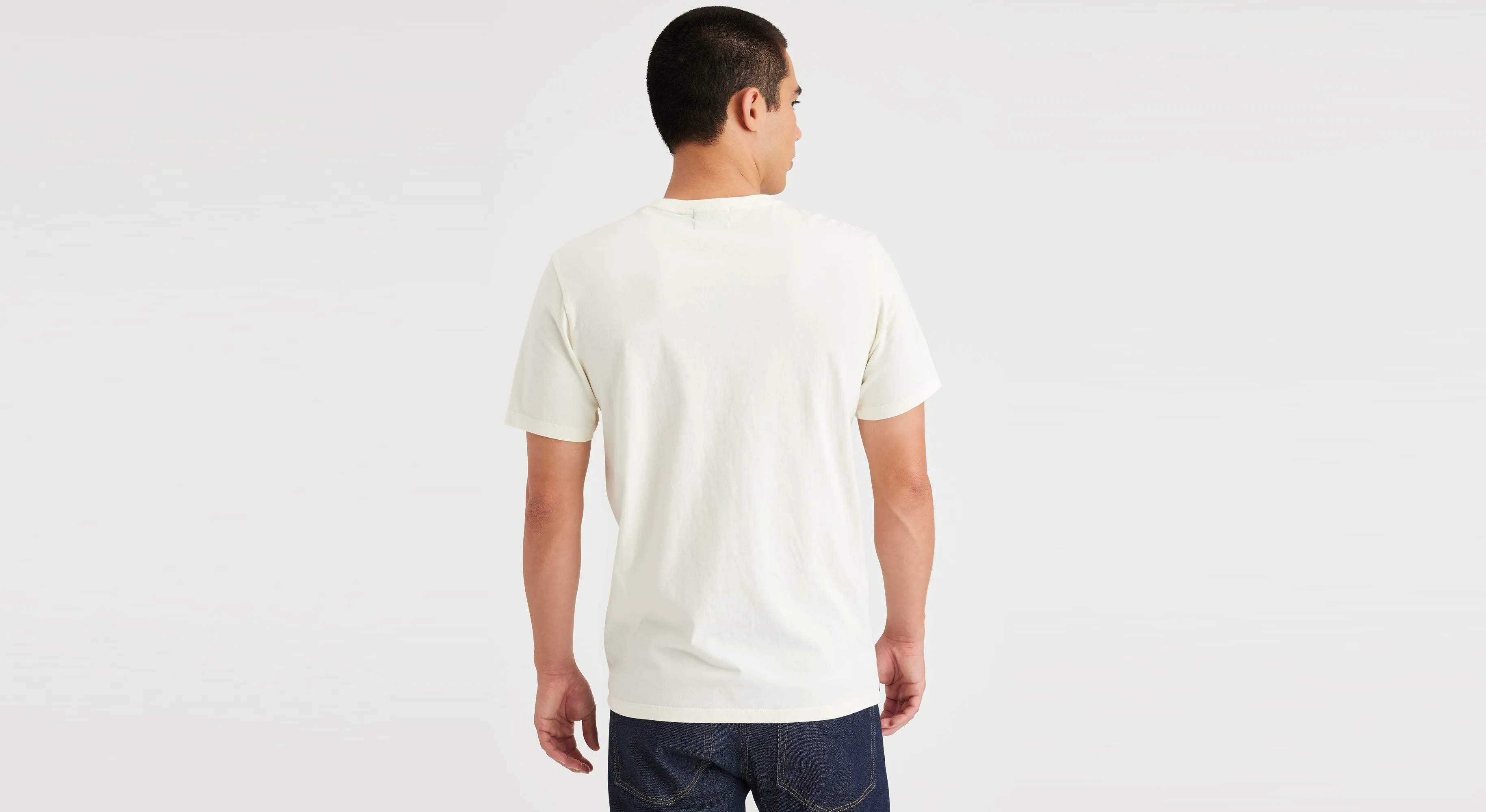 Men's Slim Fit Logo Tee