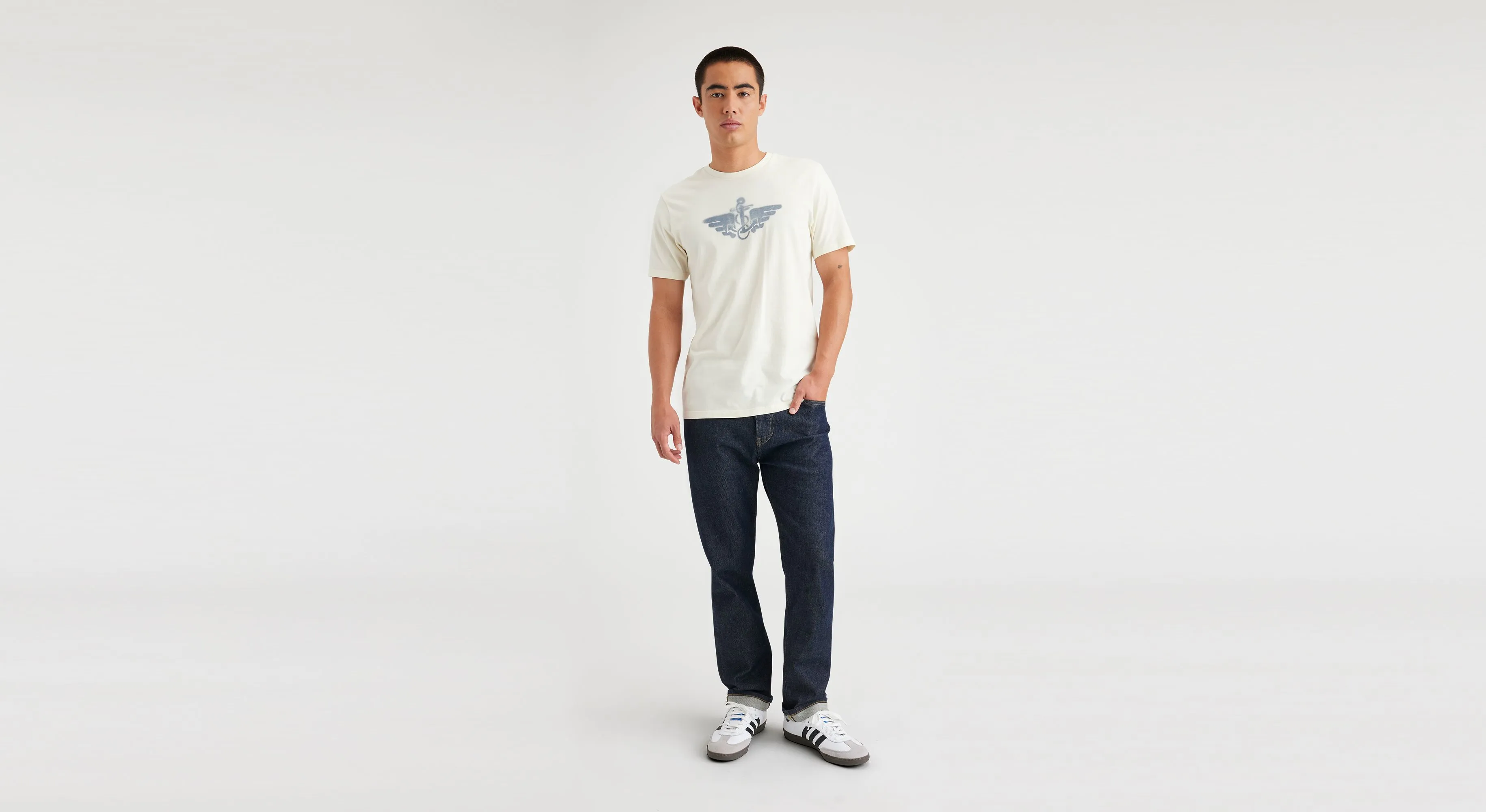 Men's Slim Fit Logo Tee