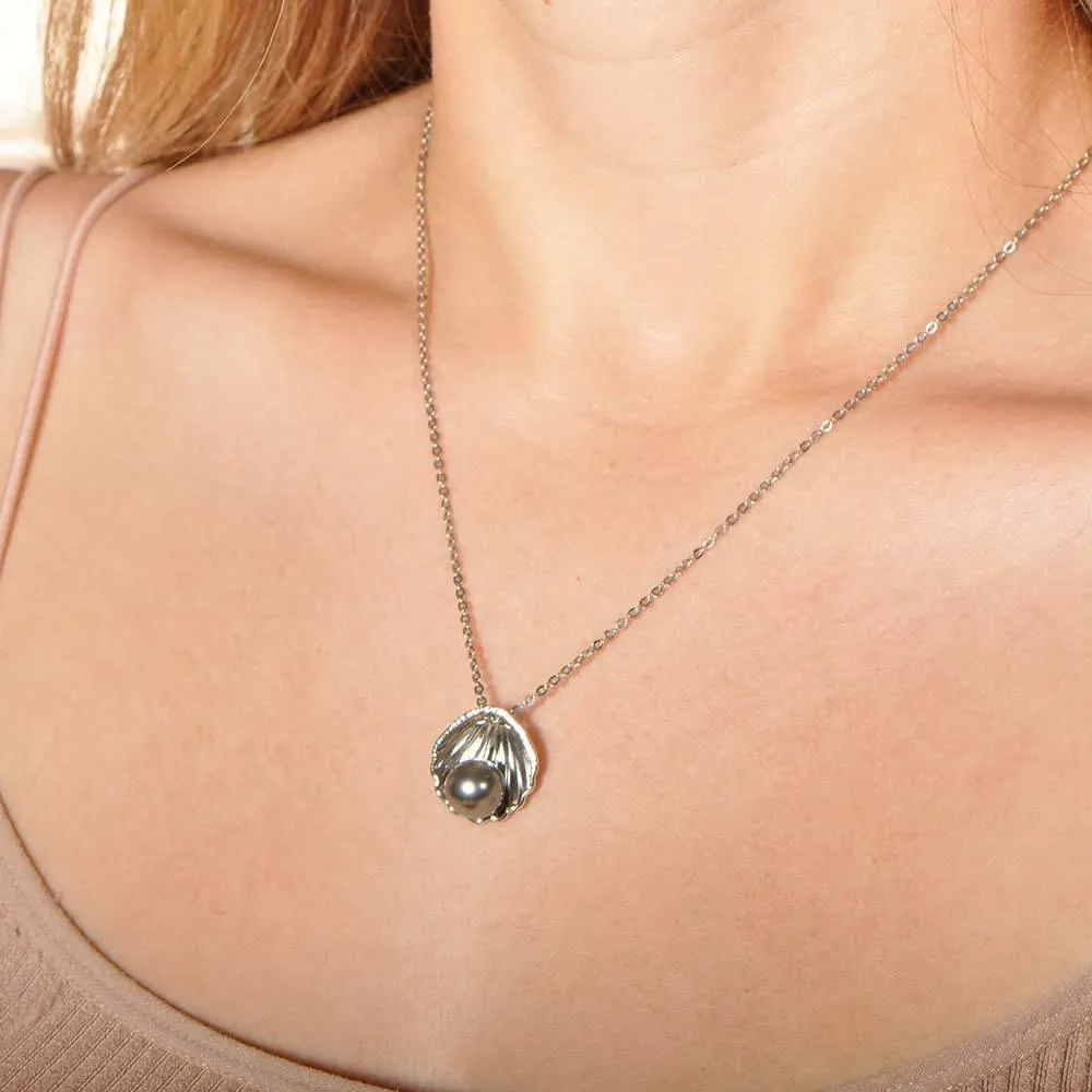 Pearl Surf Shell Pendant