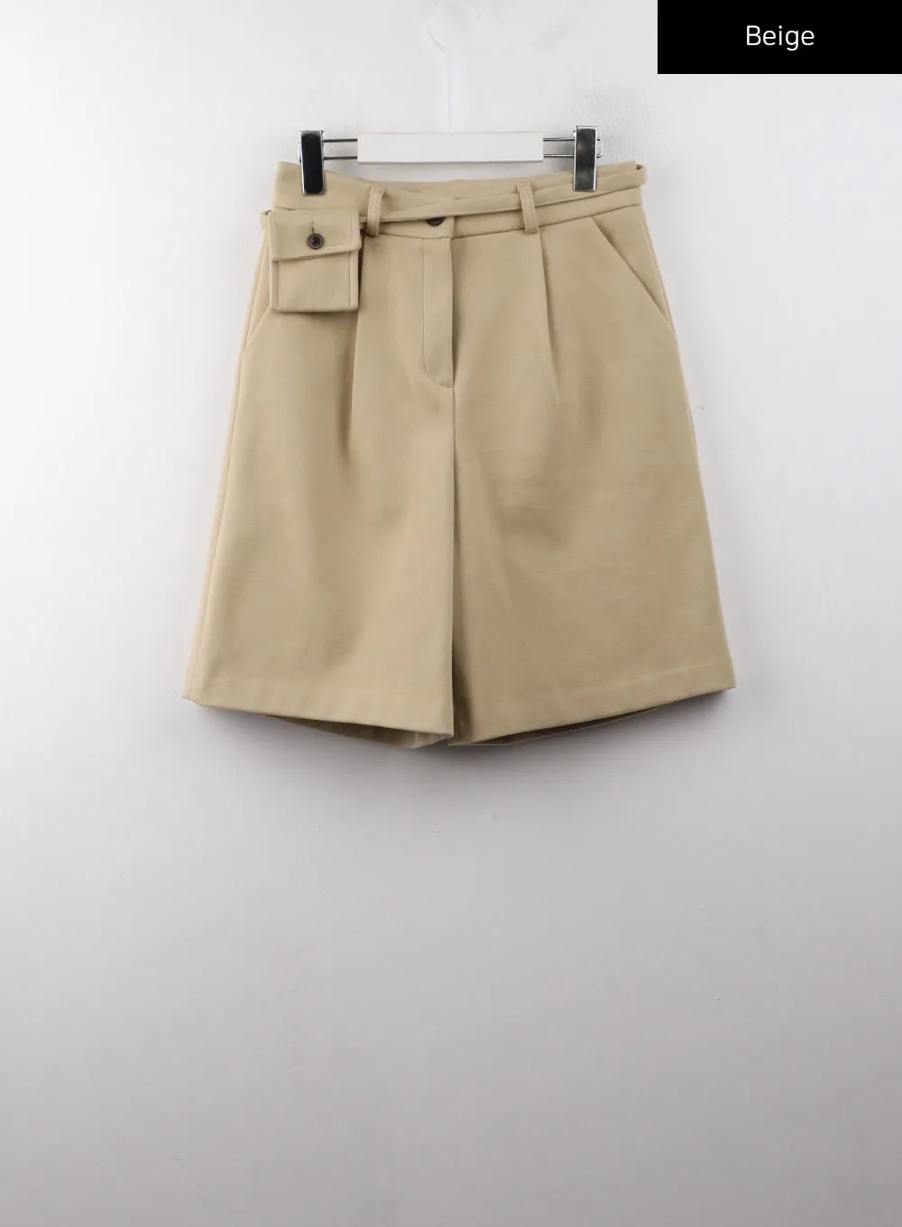 Pintuck Pocket Belt Shorts CJ404